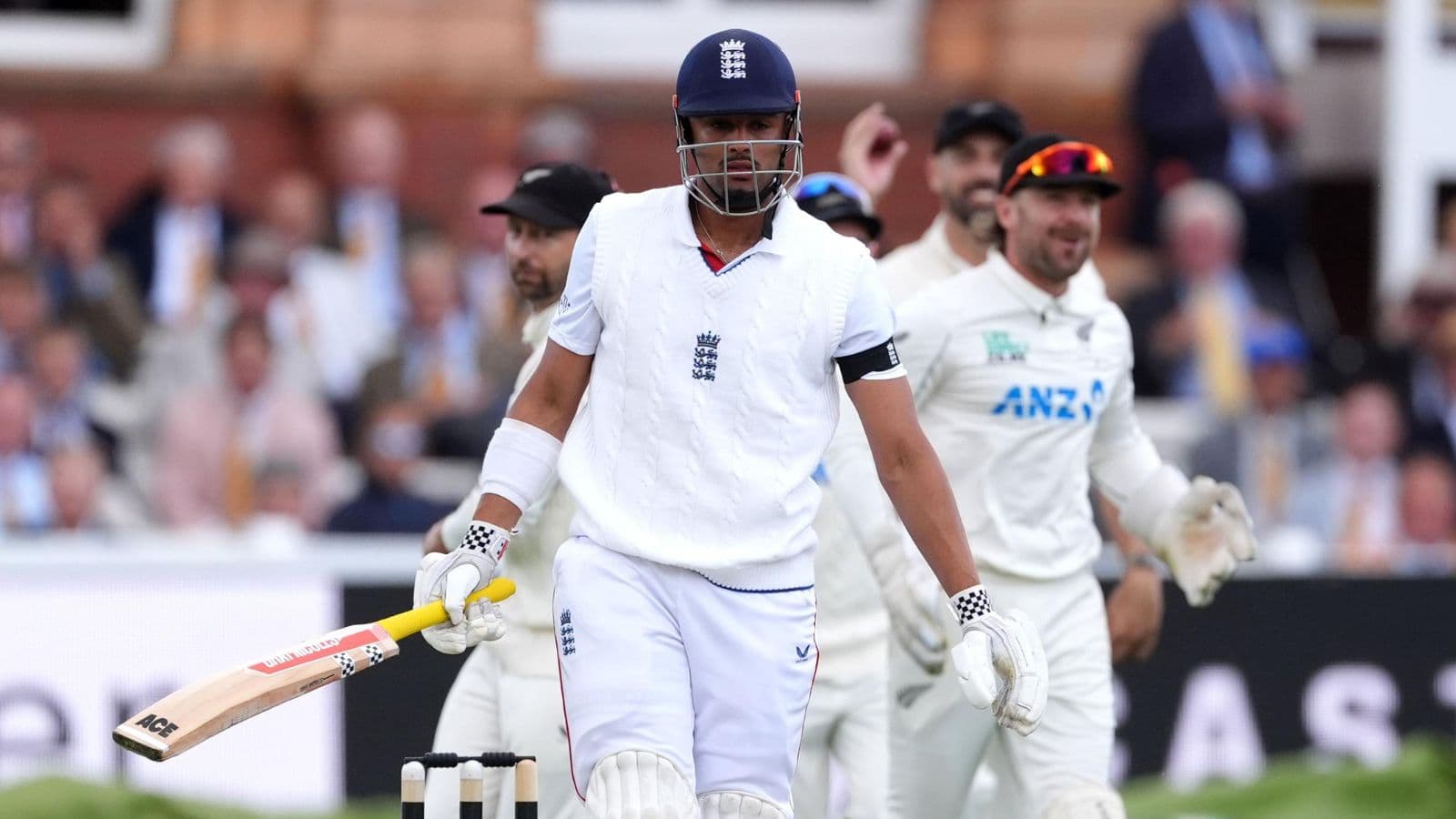 England vs Pakistan 2026: Emilio Gay injury sparks fresh concern
